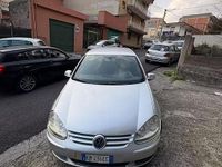Usata VW Golf IV 105 CV (77 kW) 2004 Grigio Berlina