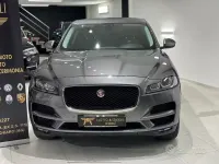 Usata Jaguar F-Pace Prestige 180 CV (132 kW) 2018 Grigio SUV
