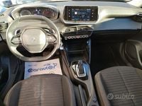 Usata Peugeot 2008 Active 131 CV (96 kW) 2022 Grigio SUV