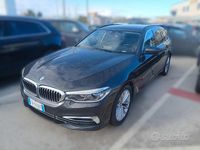 Usata BMW 520 Luxury Line 231 CV (169 kW) 2019 Grigio Station wagon