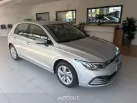 Usata VW Golf VIII Life 116 CV (85 kW) 2024 Nero Berlina