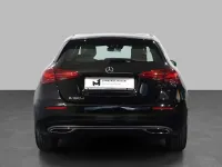 Usata Mercedes A180 AMG Line Premium Plus 116 CV (85 kW) 2023 Nero metallizzato Berlina