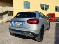 Usata Mercedes GLA200 Executive 156 CV (114 kW) 2019 Grigio SUV