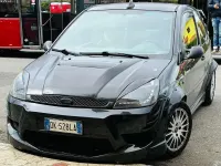 Usata Ford Fiesta 68 CV (50 kW) 2007 Nero Utilitaria