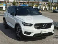 Usata Volvo XC40 R-Design 150 CV (110 kW) 2018 Bianco SUV