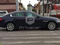 Usata Jaguar XE Prestige 179 CV (131 kW) 2018 Blu Berlina