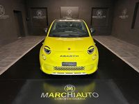 Usata Abarth 500e Turismo 114 kW (155 CV) 2024 Verde pastello Utilitaria