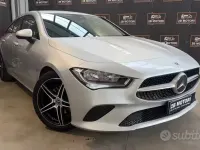 Käytetty Mercedes CLA180 Shooting Brake Advanced 116 HP (85 kW) 2023 Harmaa Farmari