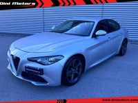 Usata Alfa Romeo Giulia Super 150 CV (110 kW) 2017 Argento Berlina