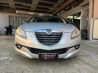 Begagnad Lancia Delta 120 HK (88 kW) 2014 Grå Halvkombi