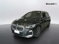 Usata BMW 218 Active Tourer M Sport 150 CV (110 kW) 2023 Black sapphire metallizzato Monovolume