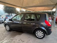 Usata Renault Scénic II 106 CV (77 kW) 2008 Nero Monovolume