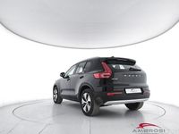 Usata Volvo XC40 Momentum 150 CV (110 kW) 2019 Nero SUV