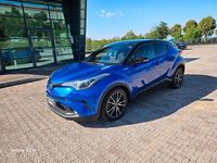 Second-hand Toyota C-HR 98 CP (72 kW) 2018 Albastru SUV
