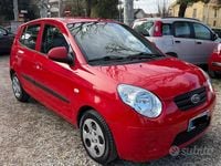 Usata Kia Picanto 59 CV (43 kW) 2009 Rosso Utilitaria