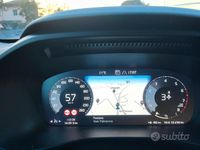 Usata Volvo XC40 Momentum 156 CV (114 kW) 2018 Bianco SUV