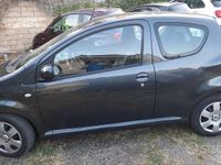 Usata Toyota Aygo 68 CV (50 kW) 2006 Nero Utilitaria
