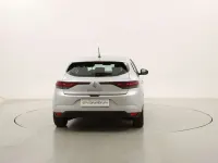 Usata Renault Mégane II Equilibre 116 CV (85 kW) 2022 Argento Berlina