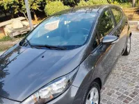 Usata Ford Fiesta 75 CV (55 kW) 2017 Grigio Utilitaria