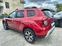 Usata Dacia Duster Prestige 101 CV (74 kW) 2022 Rosso SUV