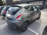 Usata Lancia Ypsilon S 70 CV (51 kW) 2024 Grigio Utilitaria