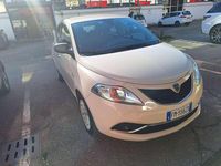 Usata Lancia Ypsilon 69 CV (50 kW) 2018 Beige Utilitaria