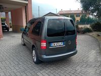 Usata VW Caddy 105 CV (77 kW) 2011 Grigio Monovolume