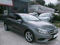Usata Mercedes A180 109 CV (80 kW) 2015 Grigio Berlina