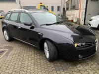 Usata Alfa Romeo 159 Progression 150 CV (110 kW) 2006 Nero Station wagon