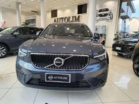 Nuova Volvo XC40 Core 163 CV (119 kW) 2025 Denim blue SUV