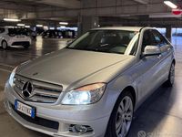 Usata Mercedes C280 Avantgarde 231 CV (169 kW) 2007 Grigio Berlina