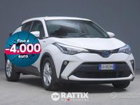 Usata Toyota C-HR Business Edition 98 CV (72 kW) 2021 Bianco SUV