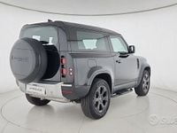 Usado Land Rover Defender S 250 HP (183 kW) 2025 Preto SUV