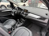 Usata BMW 218 Luxury Line 150 CV (110 kW) 2015 Nero Station wagon