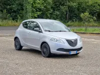Usata Lancia Ypsilon Gold 69 CV (50 kW) 2014 Grigio Utilitaria