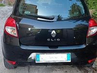 Usata Renault Clio II 54 CV (39 kW) 2010 Nero Utilitaria