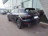 Usata Porsche Cayenne 340 CV (250 kW) 2021 Nero SUV