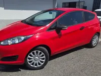 Usata Ford Fiesta 75 CV (55 kW) 2014 Rosso / pastello Utilitaria