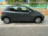 Usata Peugeot 208 68 CV (50 kW) 2017 Grigio Utilitaria