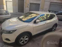 Usata Nissan Qashqai 131 CV (96 kW) 2017 Bianco SUV