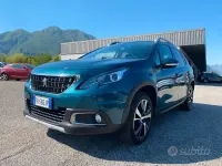 Usata Peugeot 2008 Allure 120 CV (88 kW) 2018 Verde SUV