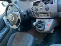 Usata Renault Scénic 102 CV (75 kW) 2009 Monovolume