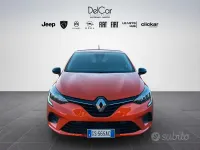 Usata Renault Clio V Equilibre 66 CV (48 kW) 2023 Arancione Berlina