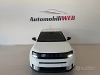 Nuova Fiat Grande Panda Icon 100 CV (73 kW) 2026 Bianco Utilitaria