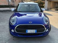 Usata Mini ONE 75 CV (55 kW) 2018 Blu/azzurro Utilitaria