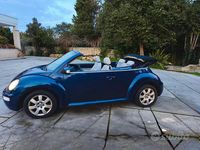 Usata VW New Beetle 105 CV (77 kW) 2005 Blu Utilitaria