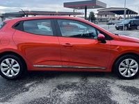 Usata Renault Clio V Business 86 CV (63 kW) 2020 Arancione Berlina