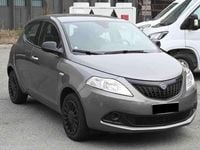 Usata Lancia Ypsilon Silver 69 CV (50 kW) 2023 Grigio Utilitaria
