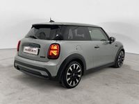 Usata Mini Cooper Classic 136 CV (100 kW) 2024 Argento metallizzato Utilitaria