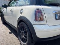 Usata Mini Cooper Coupé 109 CV (80 kW) 2009 Bianco Coupé